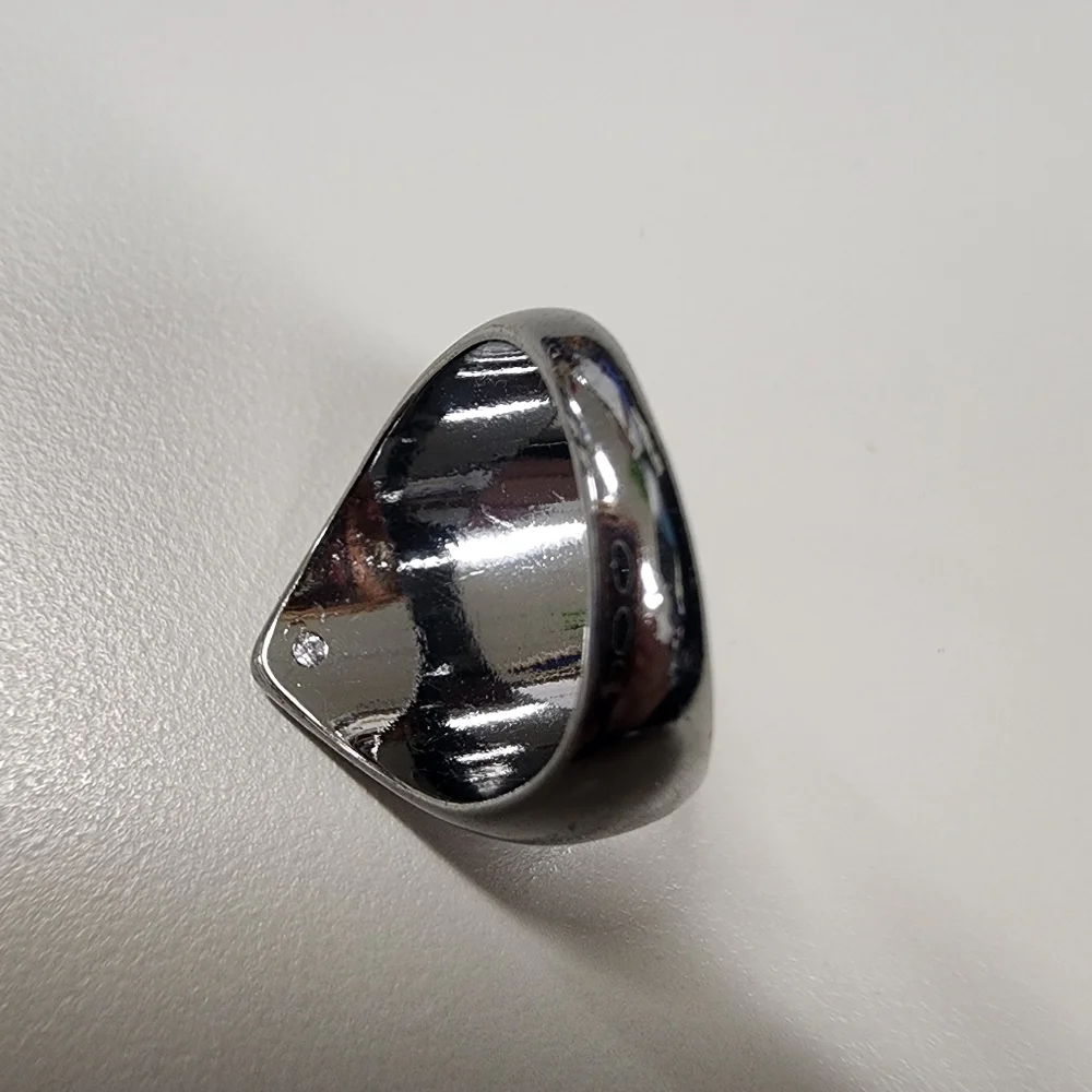 Sz 8 Simply Vera Wang Rainbow Heart Signet Ring Gunmetal-Tone Pave Rhinestone